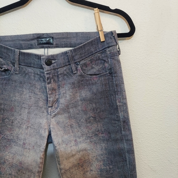 MOTHER The Looker Ankle Fray Relax Awhile Size 27 - Picture 4 of 17